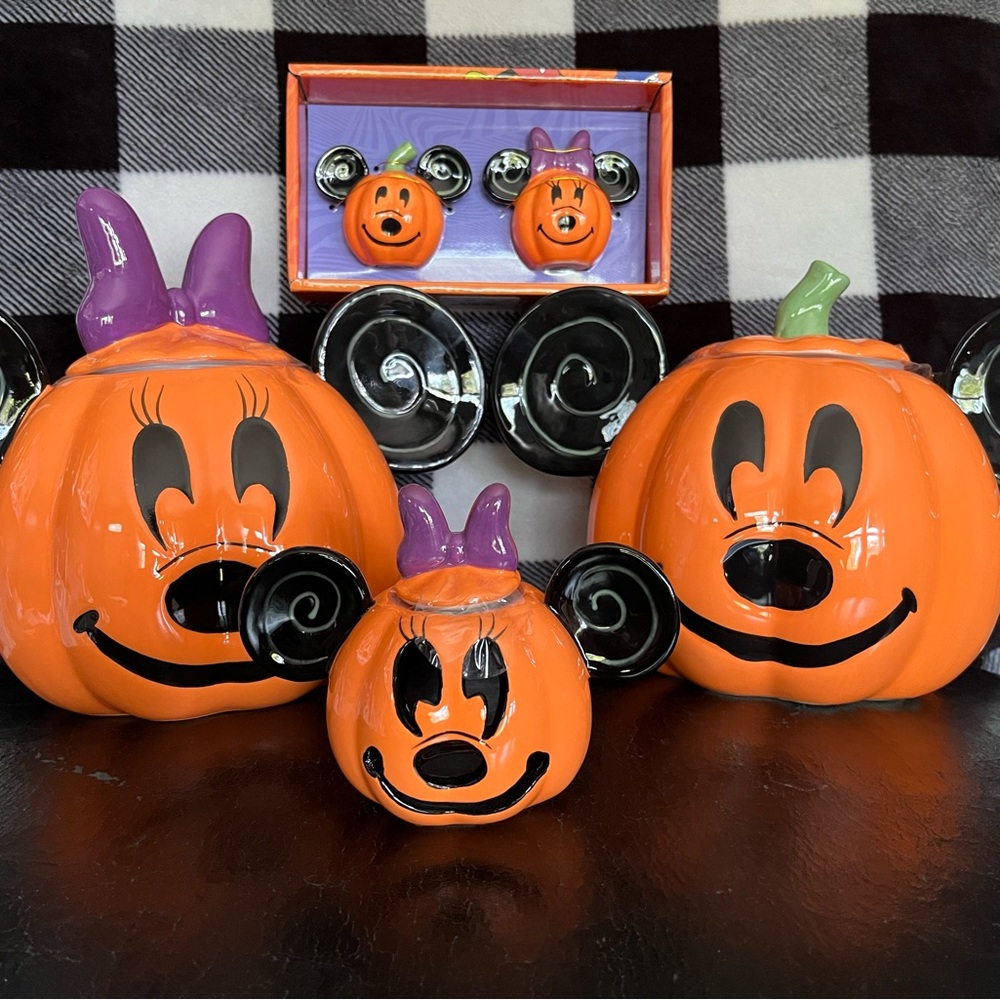 Minnie & Mickey Halloween 🎃 Pumpkin Set